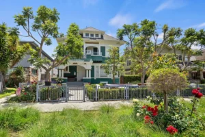 Moxie Management Expands USC Off Campus Housing with Enhanced Student-Focused Properties